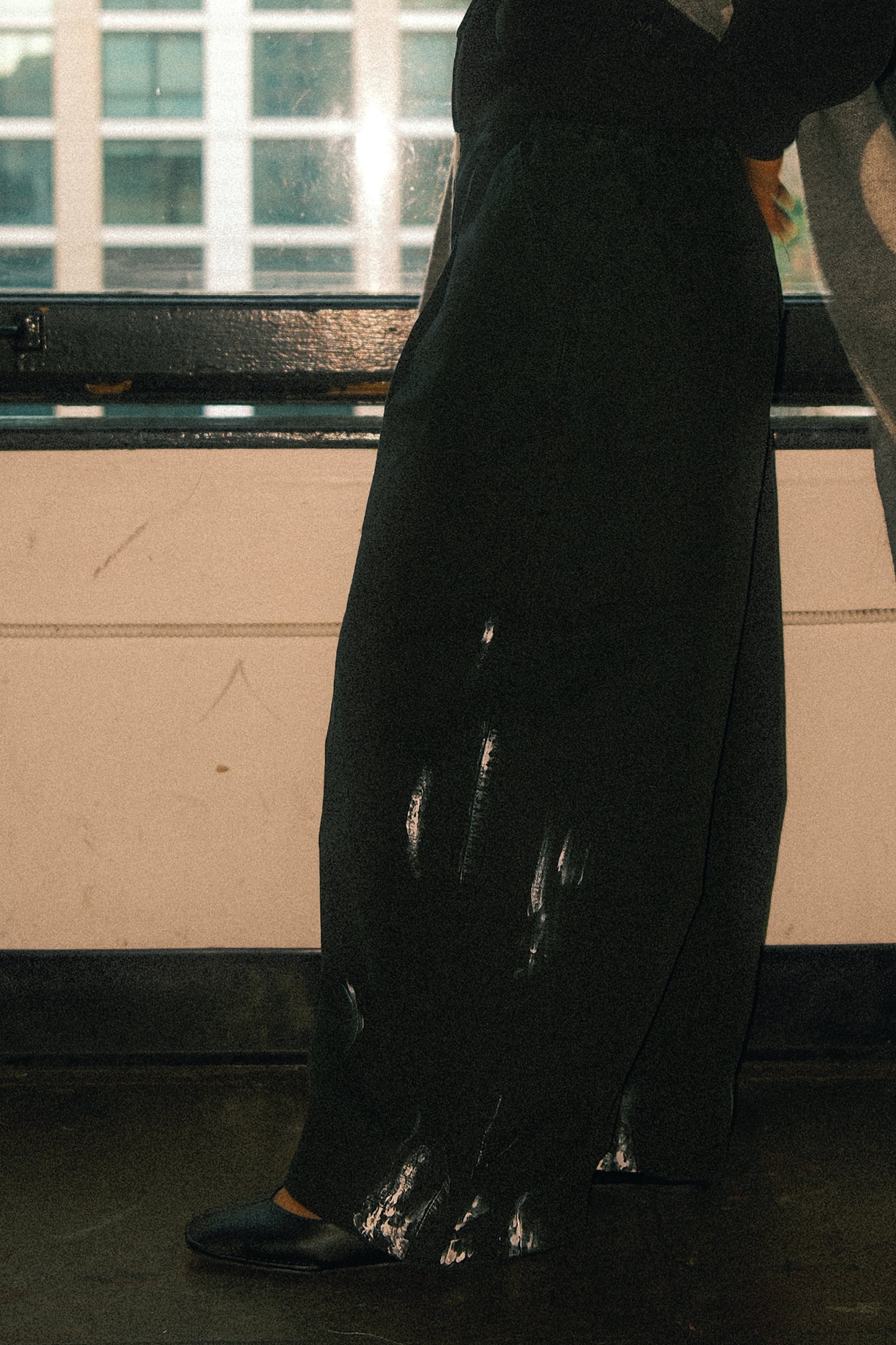 Paint Barrel Pants (Faded Black)